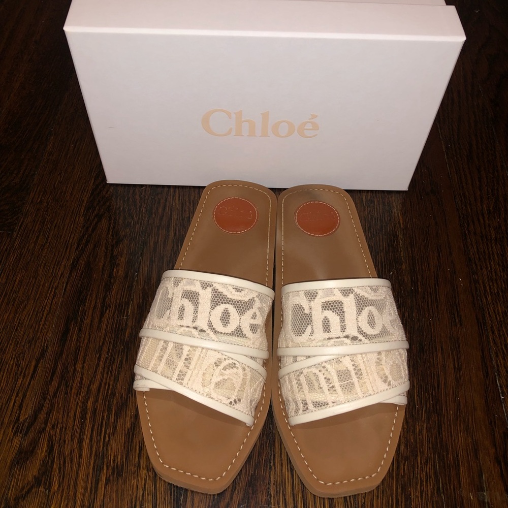 Chloe Woody flat mule sandal in lace, Size 40 EU